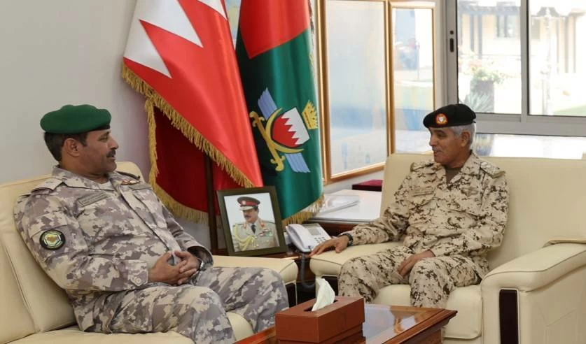 رئيس الأركان يستقبل نائب قائد القيادة العسكرية الموحدة بدول «التعاون» 