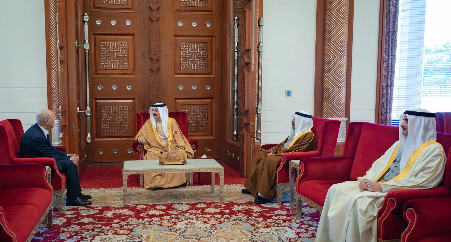 الملك يستقبل وزير الأوقاف والشؤون الإسلامية بالمملكة المغربية