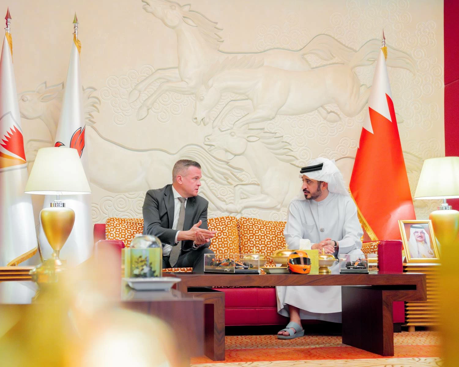 خالد بن حمد يستقبل رئيس الوكالة الدولية لمكافحة المنشطات