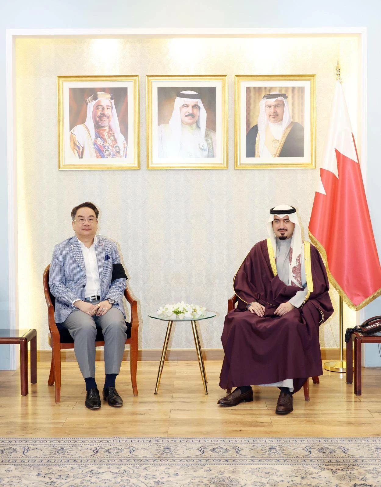 محافظ العاصمة يستقبل السفير التايلندي لدى المملكة