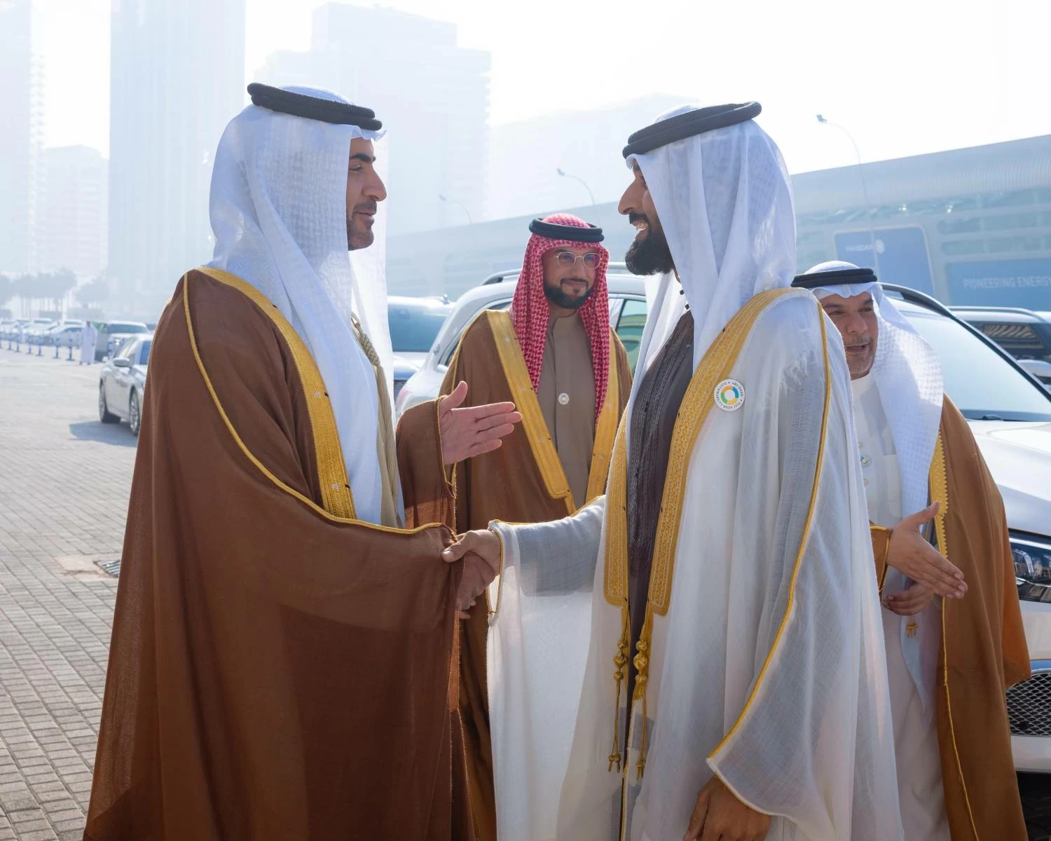 ناصر بن حمد يشهد افتتاح أسبوع أبوظبي وتكريم الفائزين في جائزة زايد للاستدامة