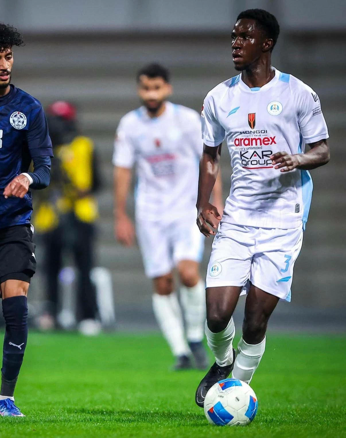 الرفاع ينتصر على النجمة ويتصدر مؤقتًا دوري ناصر بن حمد الممتاز