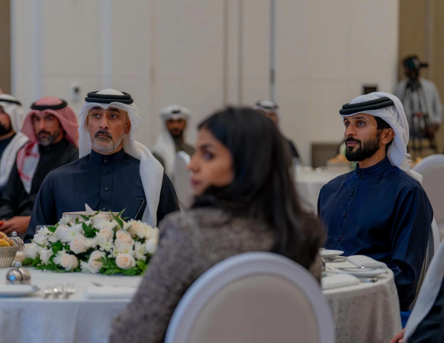 ناصر بن حمد يشدد على مواصلة الجاهزية والتكامل المؤسسي