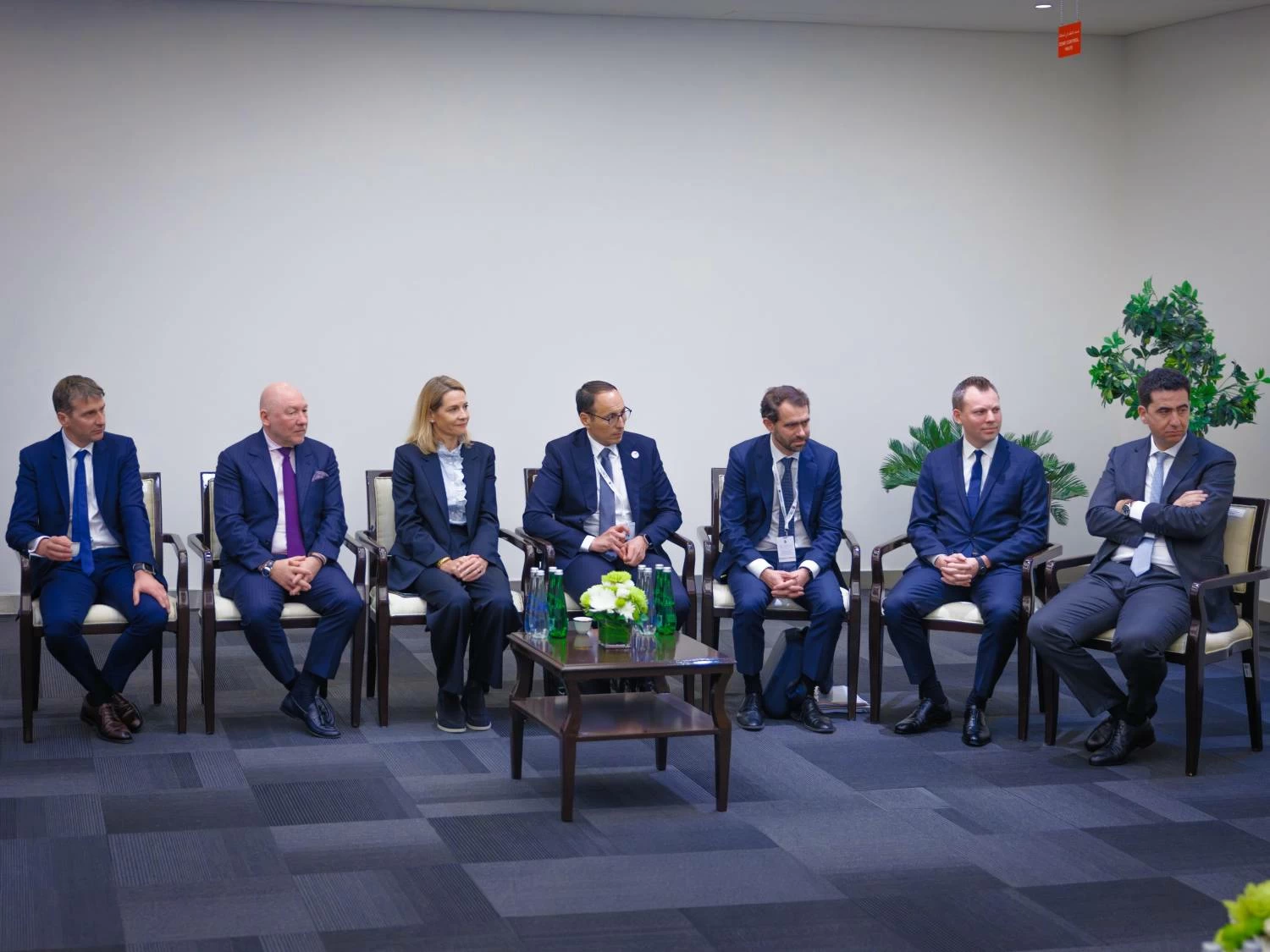 ناصر بن حمد يعلن عن تأسيس شركة BxT Trading لتجارة المنتجات البترولية