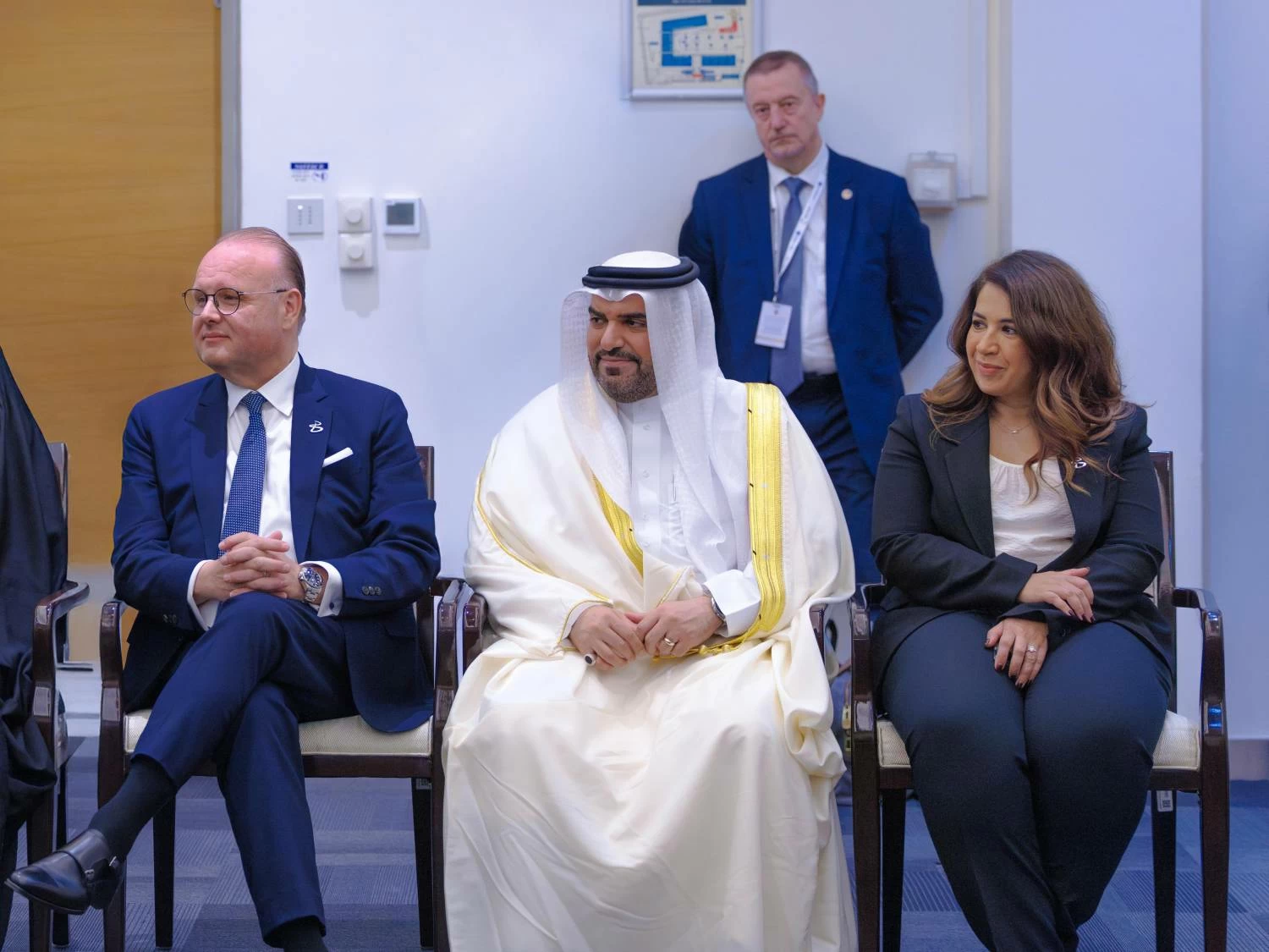 ناصر بن حمد يعلن عن تأسيس شركة BxT Trading لتجارة المنتجات البترولية