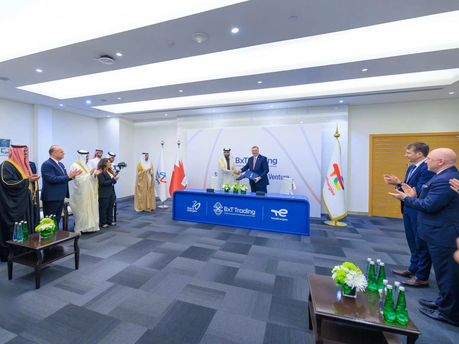 ناصر بن حمد يعلن عن تأسيس شركة BxT Trading لتجارة المنتجات البترولية