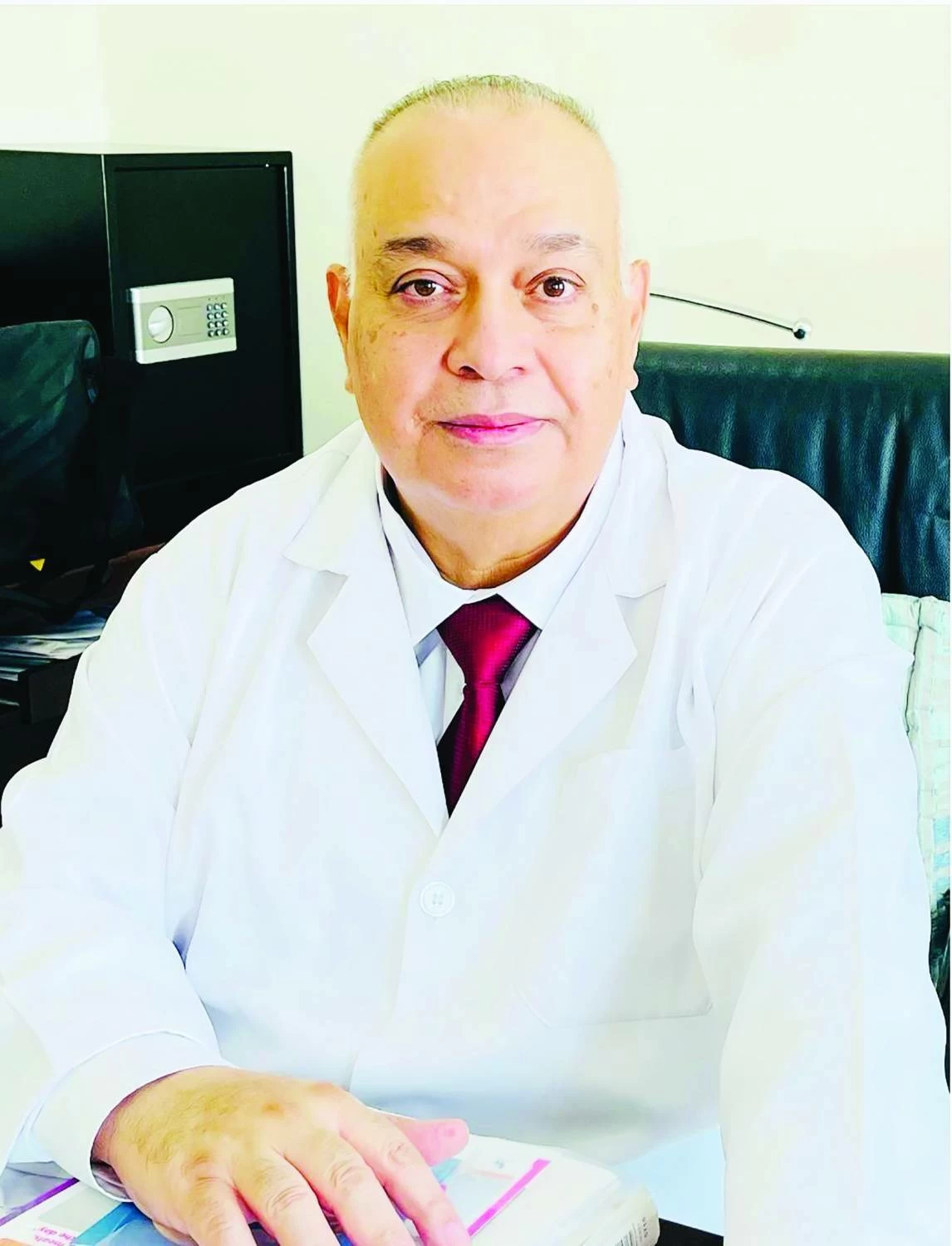 وفاة الدكتور فيصل المحروس رائد عيادات السكري في الرعاية الأولية