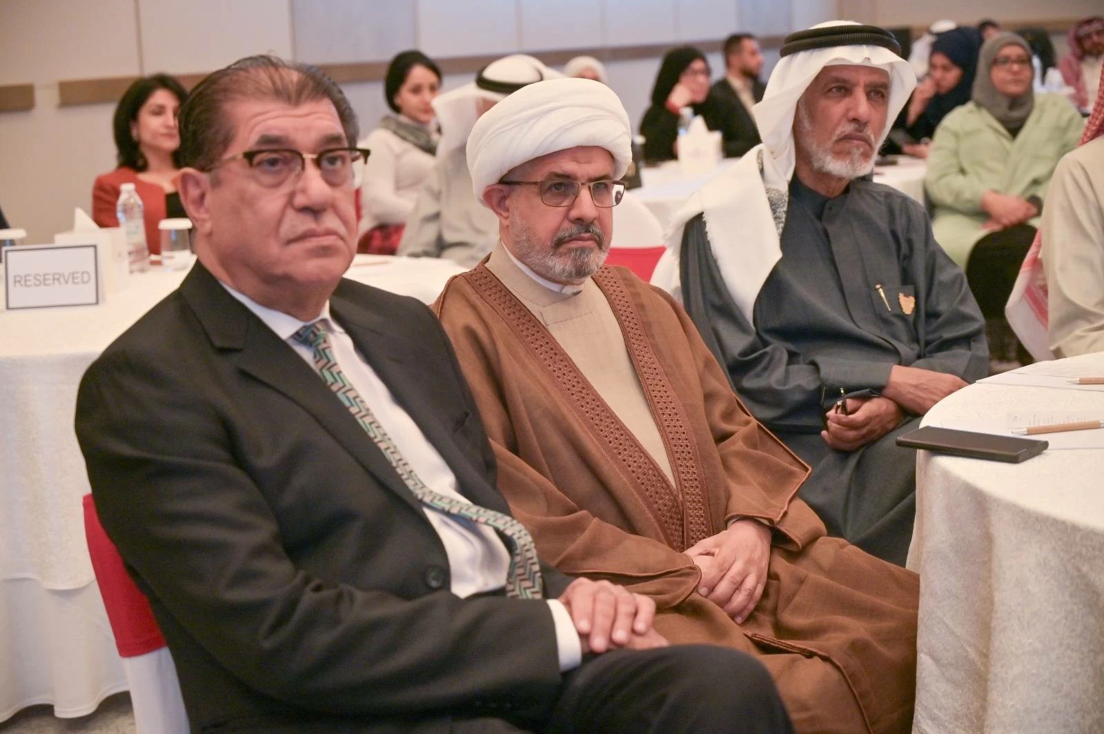 &laquo;البحرينية للحوار&raquo; تعلن دعم أربع مبادرات حوار مجتمعي تصدّرت سوق الأفكار 4