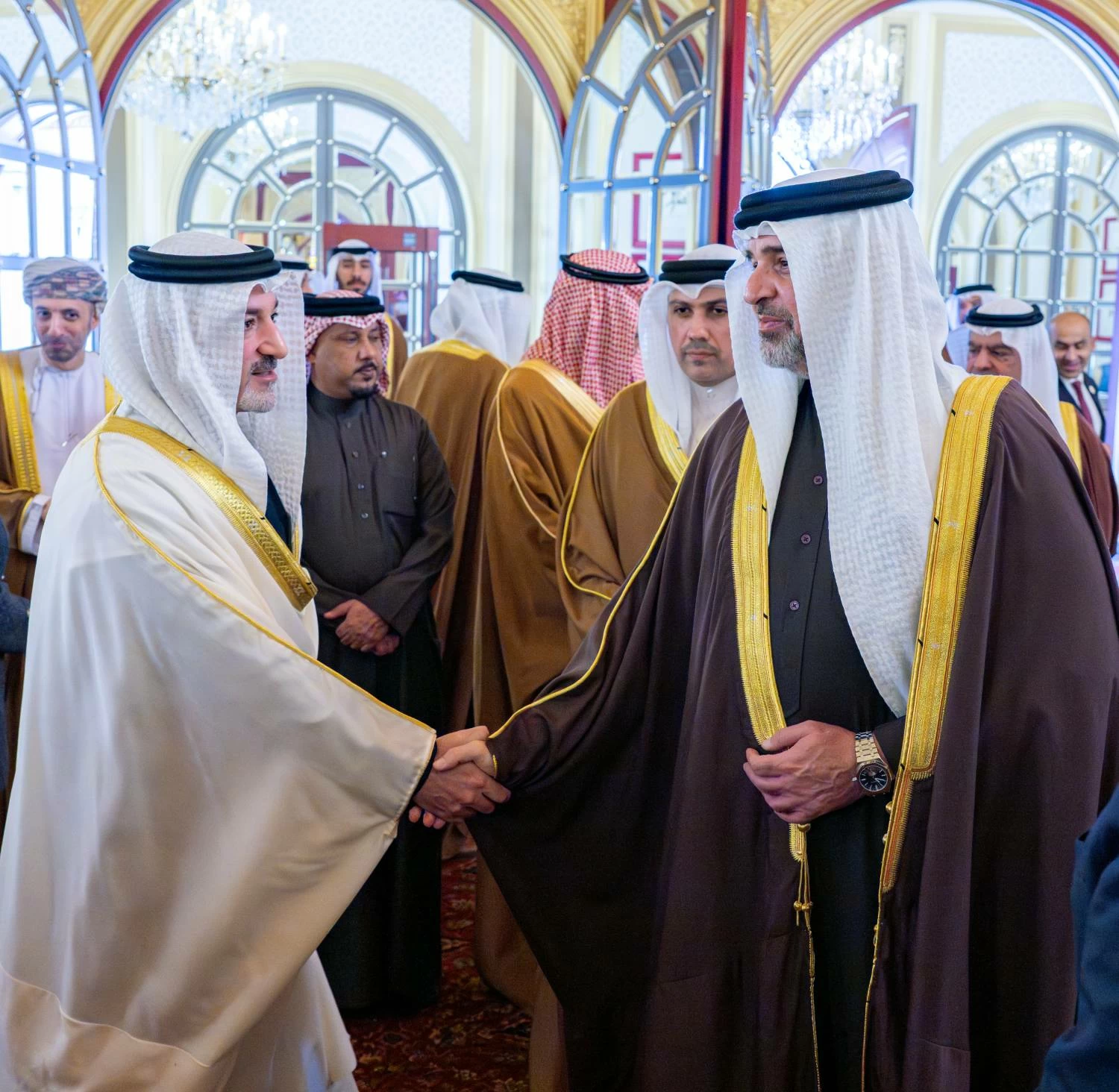 الملك ينيب عبدالله بن حمد لحضور حفل استقبال رؤساء البعثات الدبلوماسية في الخارج