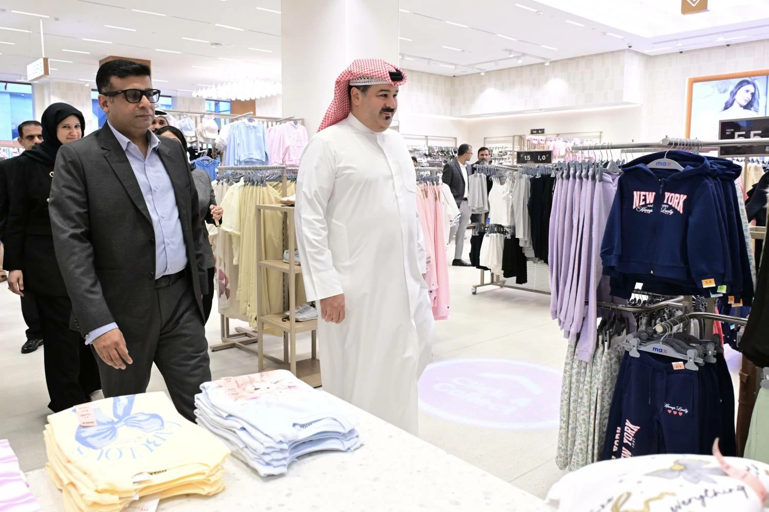 متجرين رئيسيين جديدين في مراسي جاليريا