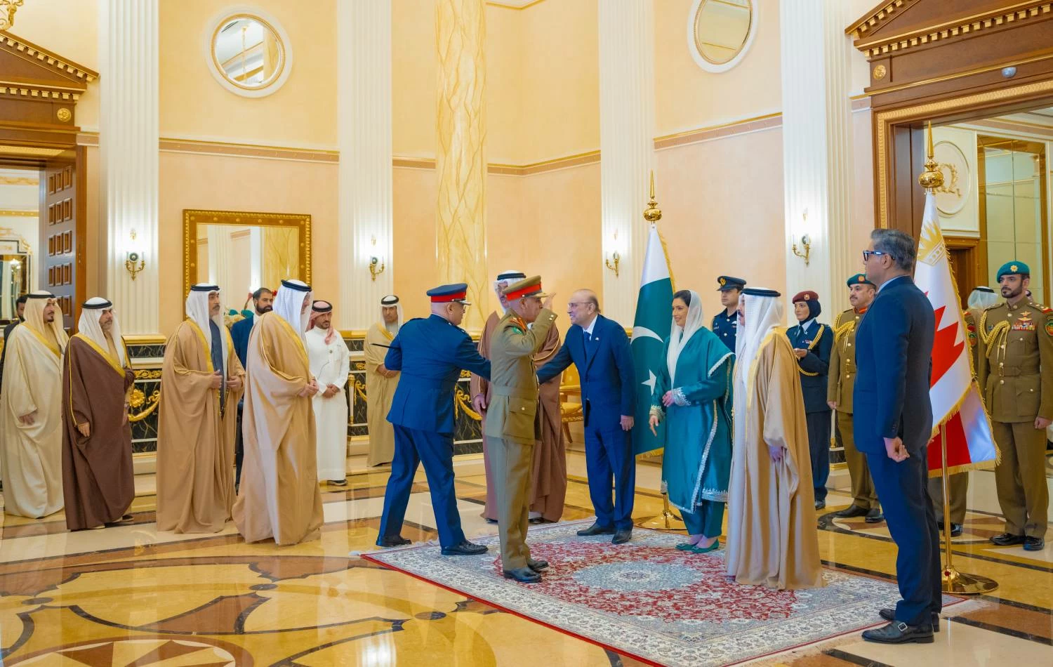 جلالة الملك يستقبل رئيس جمهورية باكستان الإسلامية