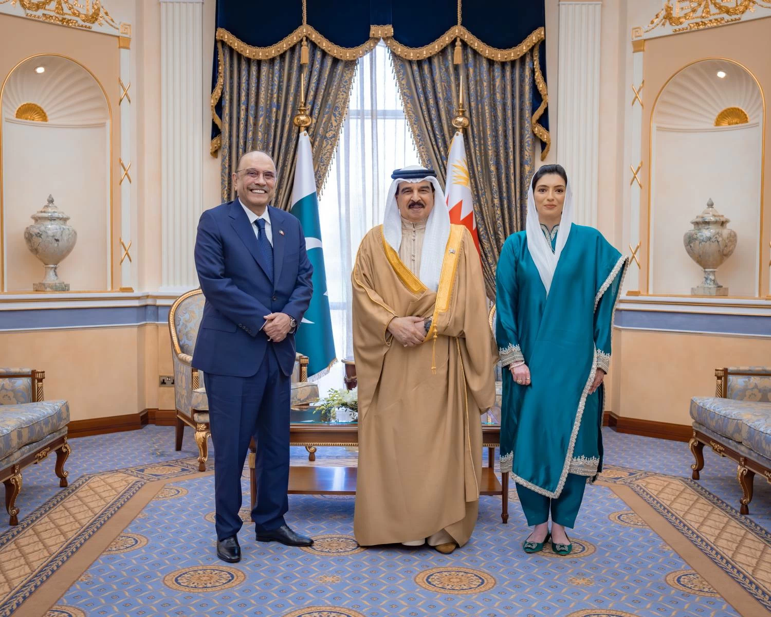 جلالة الملك يستقبل رئيس جمهورية باكستان الإسلامية