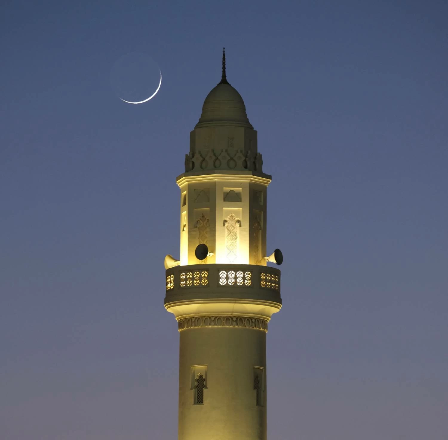 آل عصفور: ولادة هلال شهر شعبان 1447 هجرية فلكياً الأحد المقبل