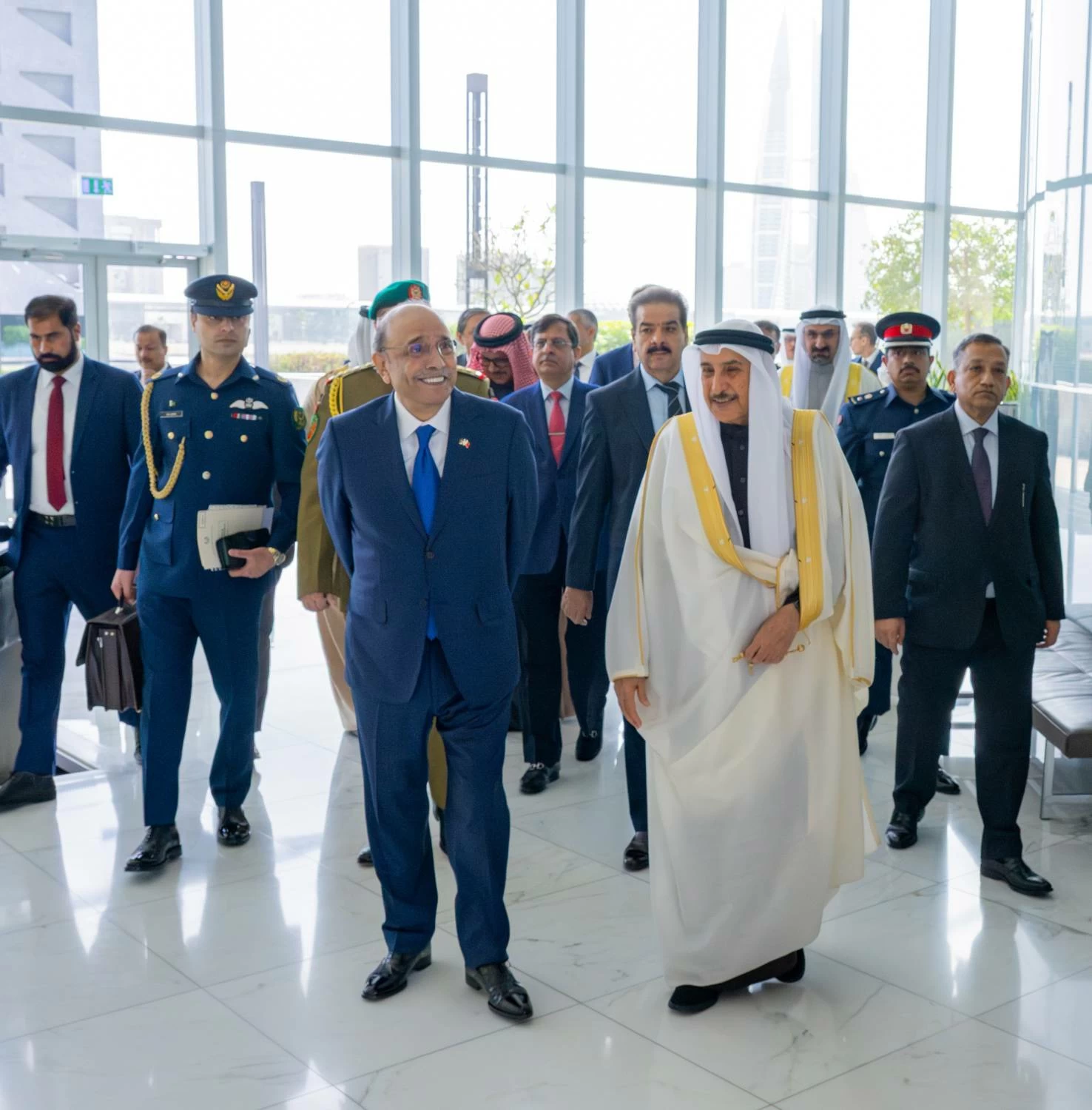 رئيس باكستان الإسلامية الشقيقة يزور مجلس التنمية الاقتصادية