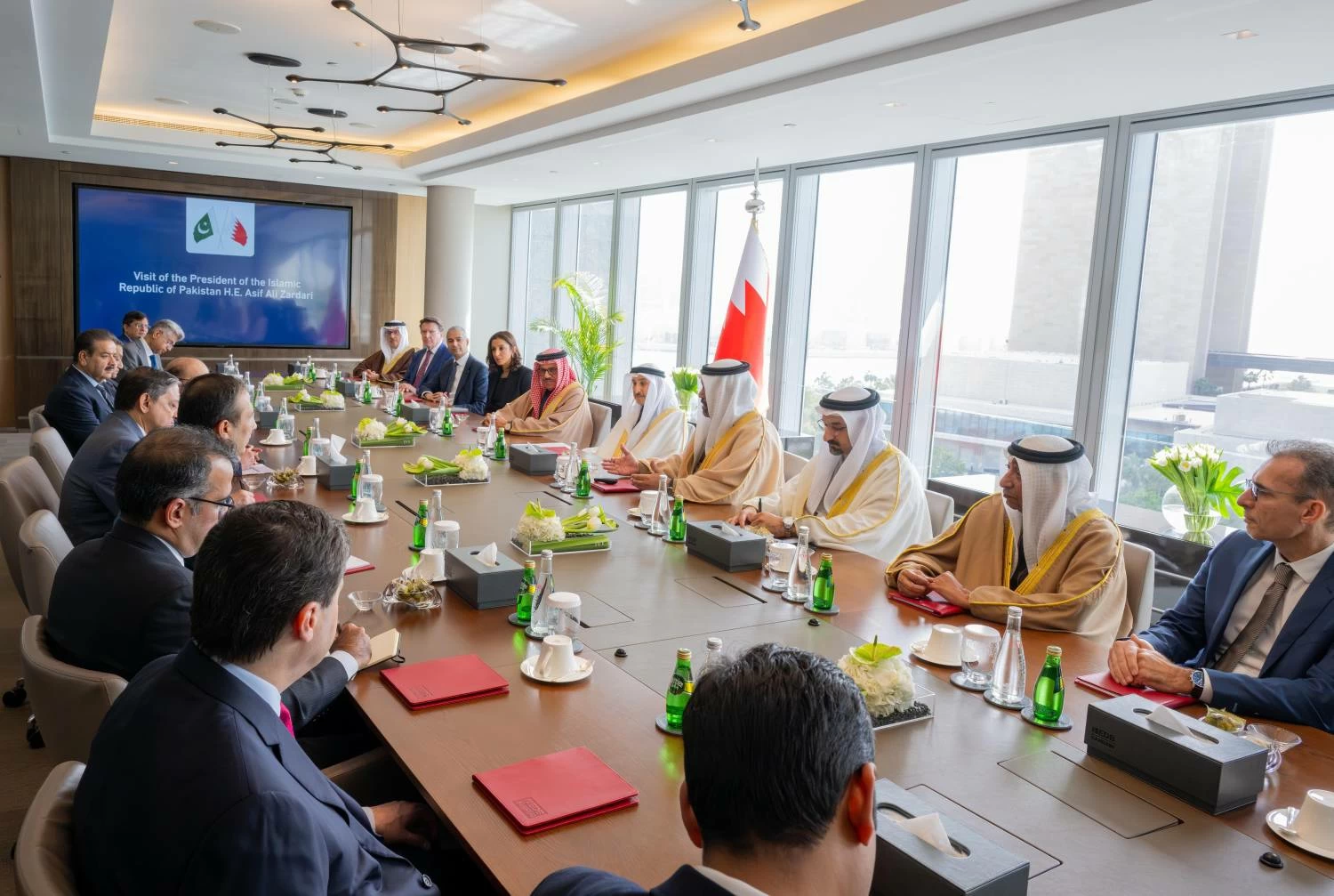 رئيس باكستان الإسلامية الشقيقة يزور مجلس التنمية الاقتصادية