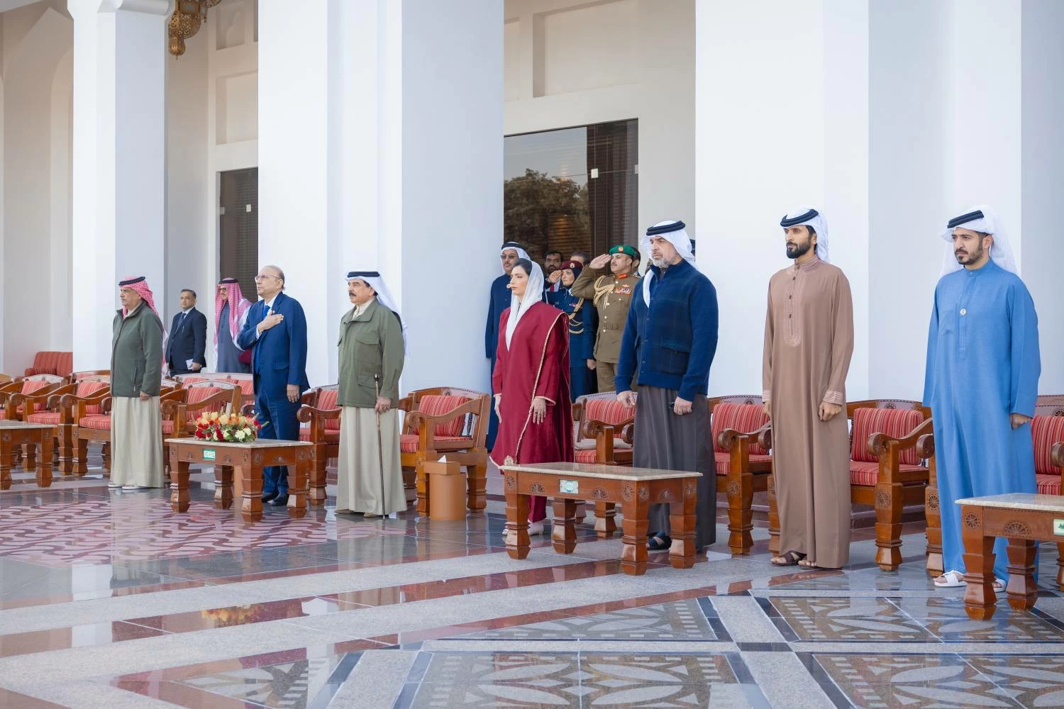 الملك يستقبل فخامة رئيس باكستان ويشاهدان عرضًا للخيل الأصيلة