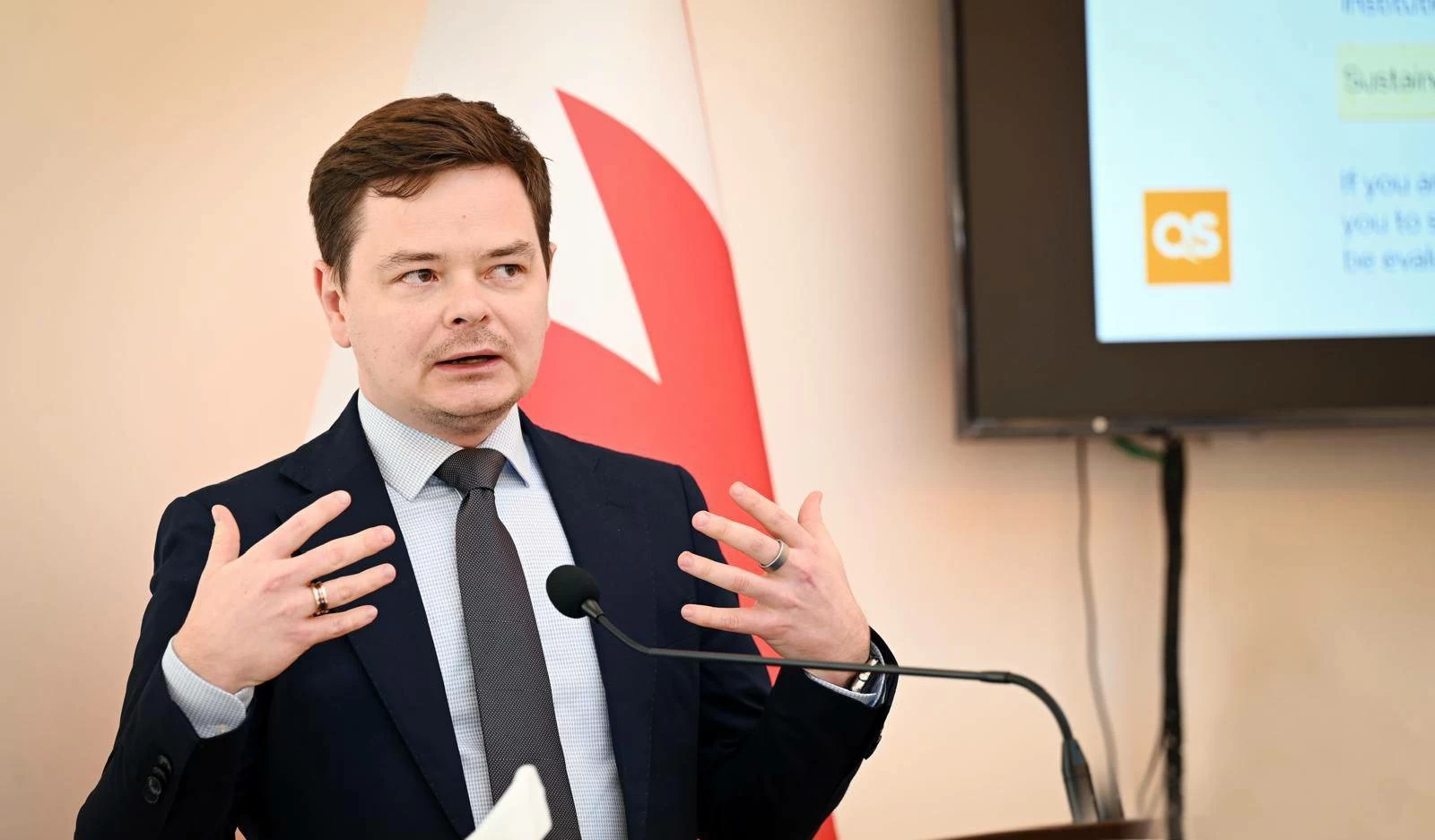 مجلس التعليم العالي ينظم ورشة عمل حول استيفاء البيانات لتصنيفات QS العالمية لعام 2027