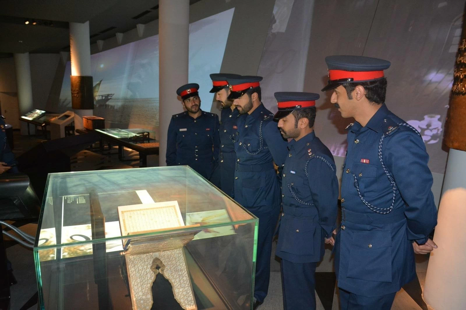 خريجو أكاديمية الشرطة ينهلون قيم الوطن في quot;صرح الميثاقquot; 