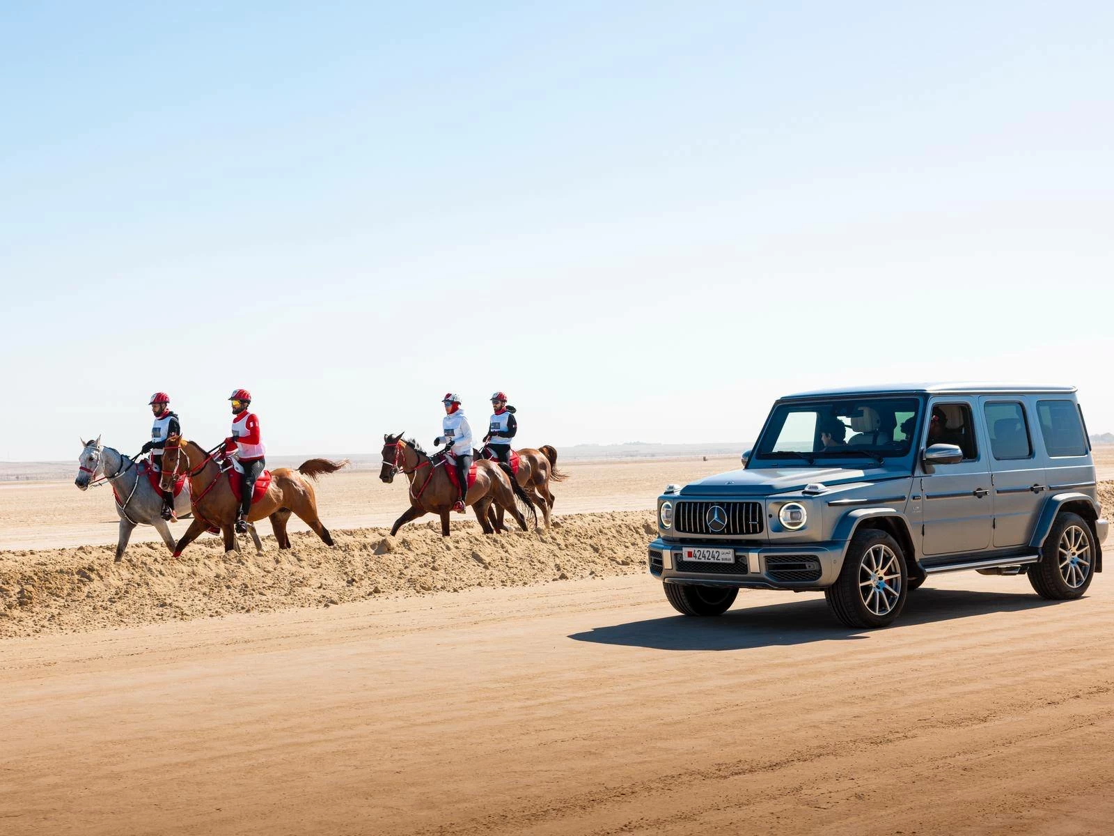 ناصر بن حمد يشارك في بطولة كأس خالد بن حمد للقدرة