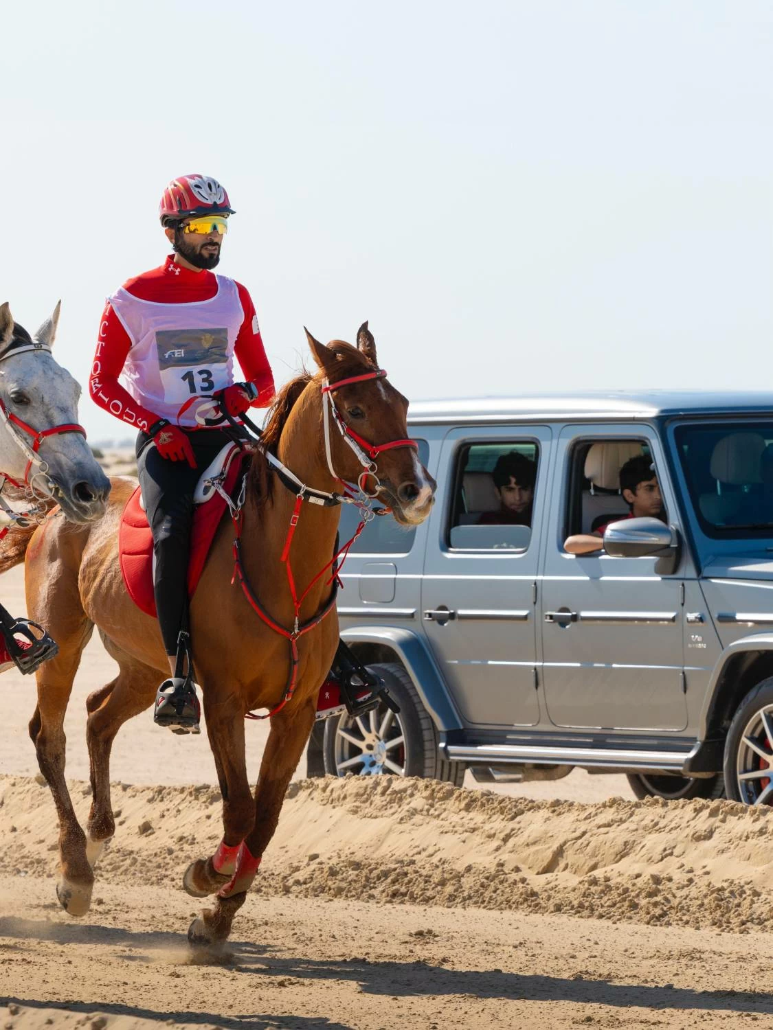 ناصر بن حمد يشارك في بطولة كأس خالد بن حمد للقدرة