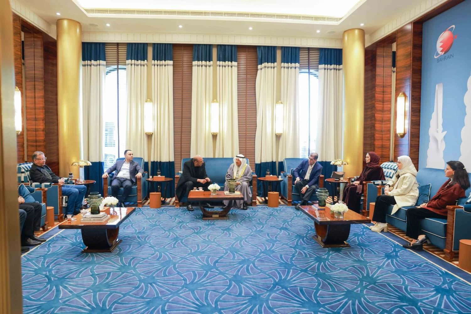 رئيسا مجلسي الشورى والمستشارين يوقعان بيانًا مشتركًا ويؤكدان تعزيز علاقات الأخوة البحرينية المغربية