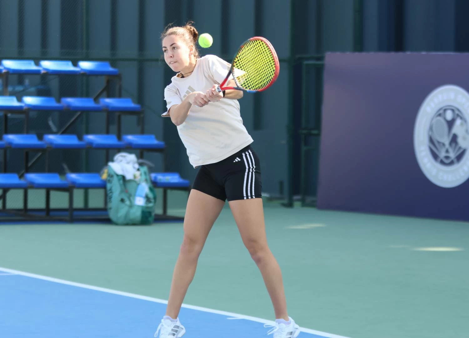 انطلاق بطولة المنامة للتنس للسيدات "ITF W75" غدا الأحد