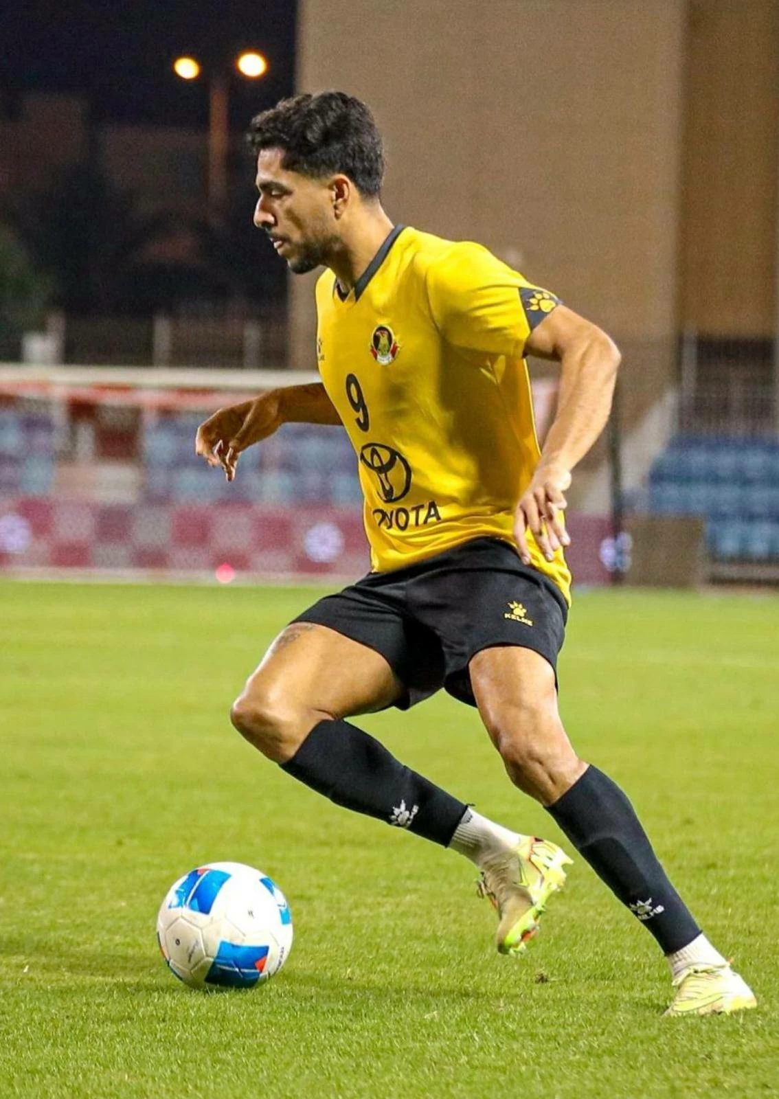 لاعب الأهلي كايو فيريرا مطلوب في أحد الدوريات الآسيوية 