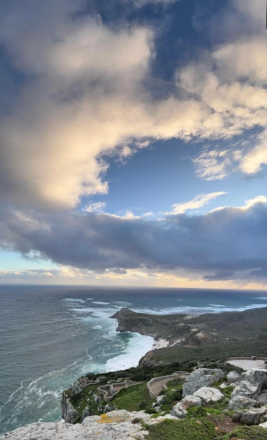 كيب تاون.. تجربة سياحية آسرة لجنوب أفريقيا حيث تلتقي الطبيعة بالتاريخ والثقافة