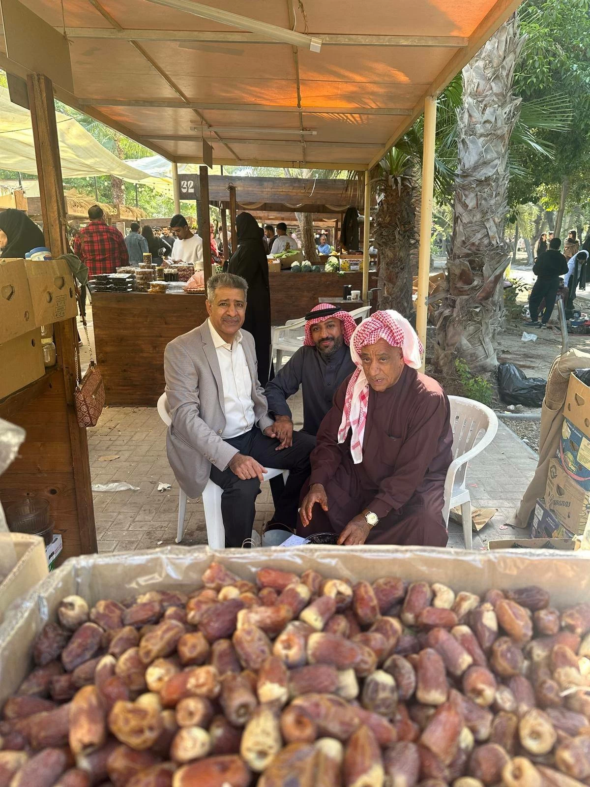 النائب د. سرور يدعو لمساعدة المزارعين على ابتكار خطوط إنتاج مربحة