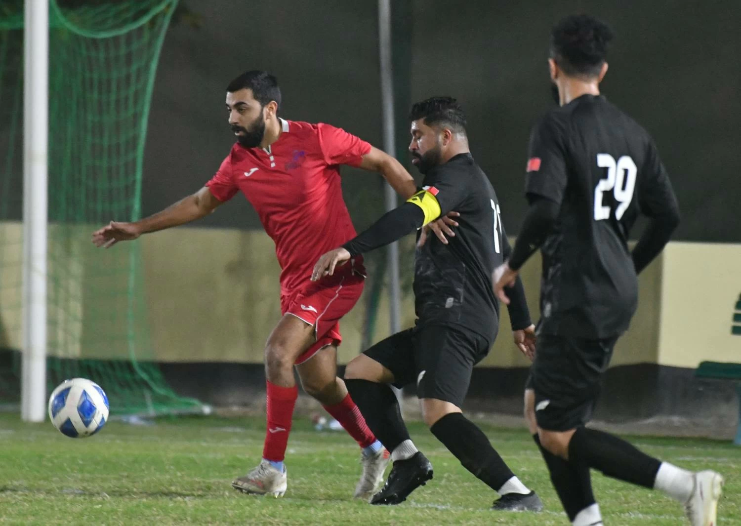 حماس الصدارة بين ألبا وبابكو إنرجيز في دوري الشركات الكروي