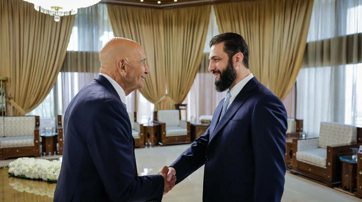 الشرع: تأجيل اللقاء مع مظلوم عبدي إلى الغد بسبب سوء الأحوال الجوية 