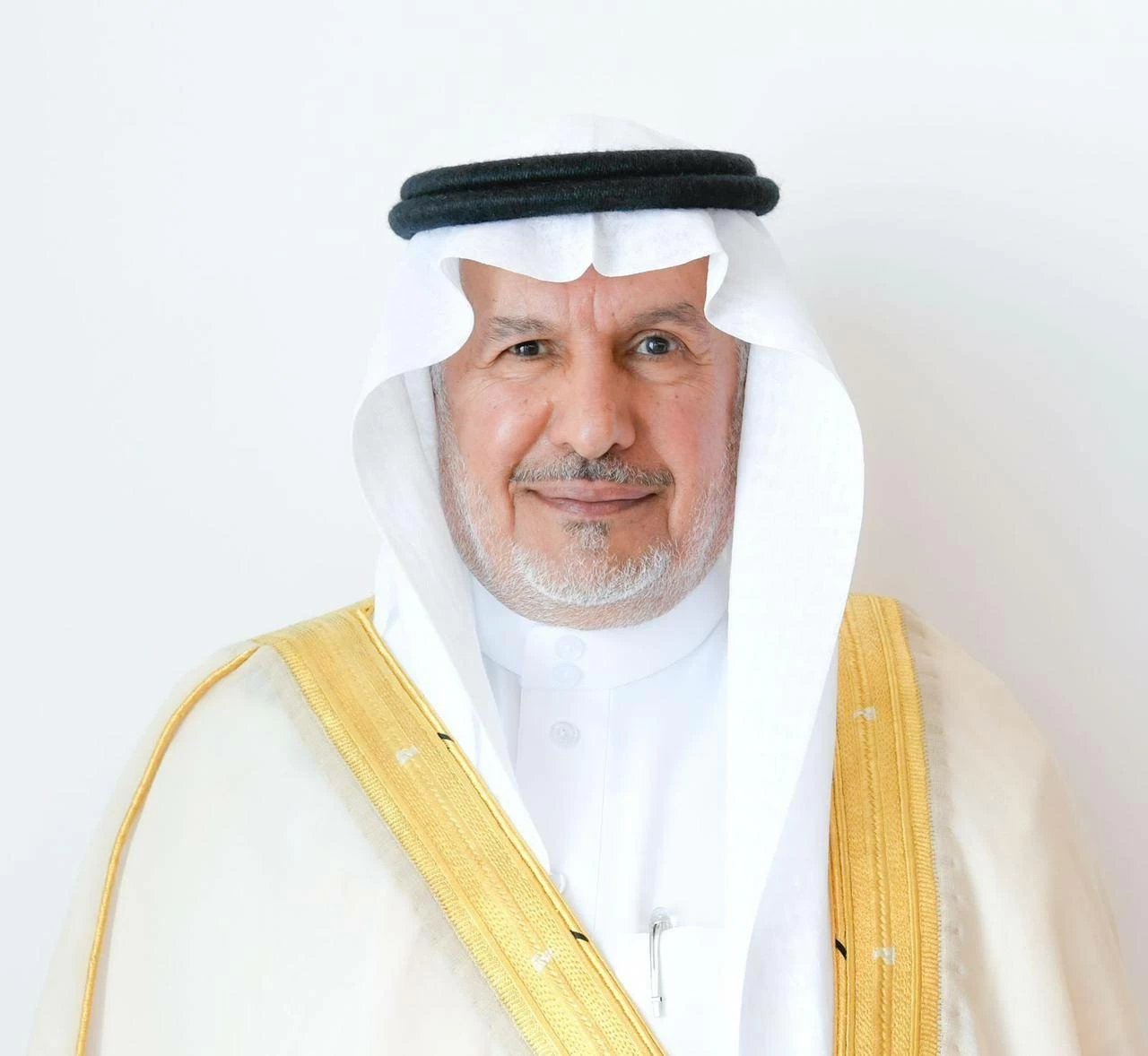 الدكتور عبدالله الربيعة: جلالة ملك البحرين رمز إنساني وصاحب أيادٍ بيضاء في إغاثة الشعوب 