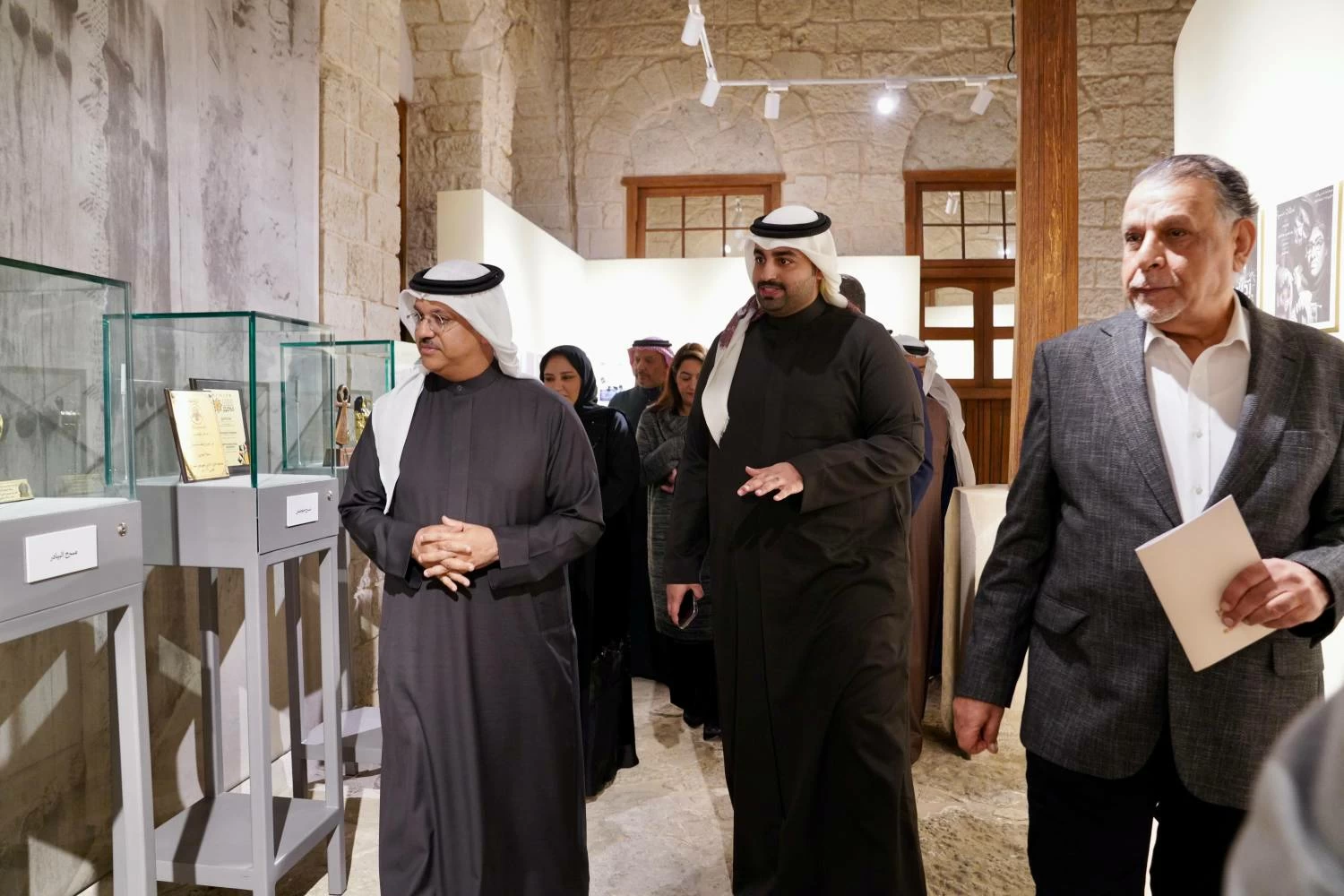 الهداية الخليفية تستضيف احتفالية مرور 100 عام على المسرح في البحرين