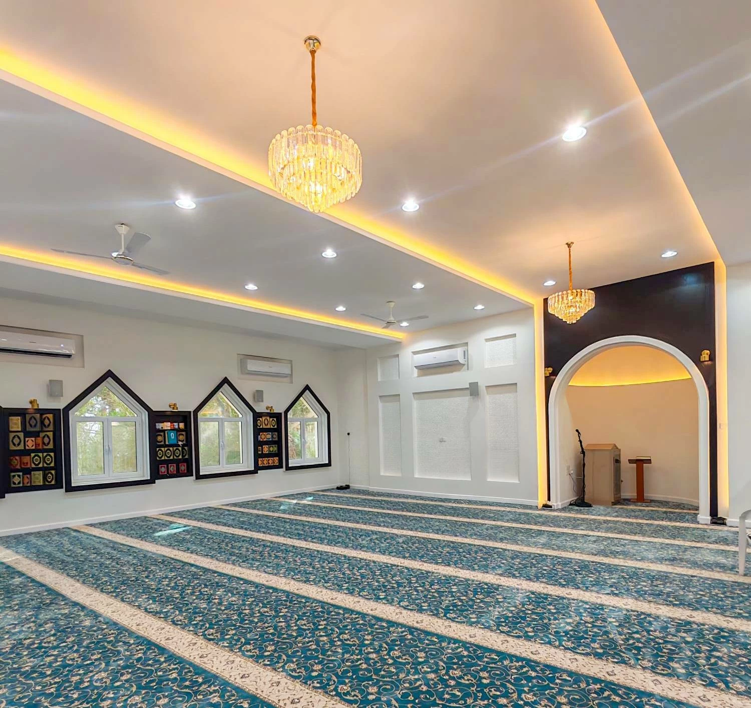 رئيس الأوقاف الجعفرية يفتتح مسجد الشيخ علي بعد إنجاز الصيانة الشاملة&nbsp;