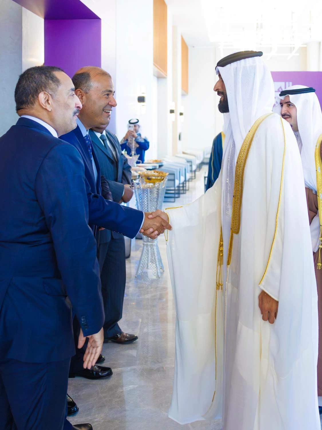 ناصر بن حمد يشهد حفل إعلان المنامة عاصمة رواد الأعمال الشباب العرب