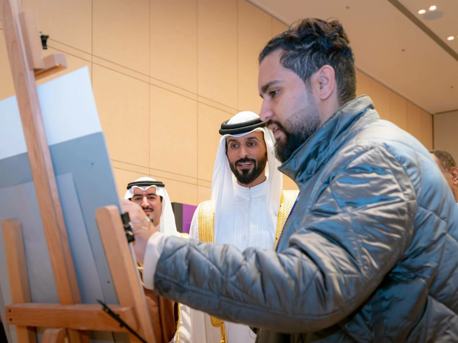 ناصر بن حمد يشهد حفل إعلان المنامة عاصمة رواد الأعمال الشباب العرب