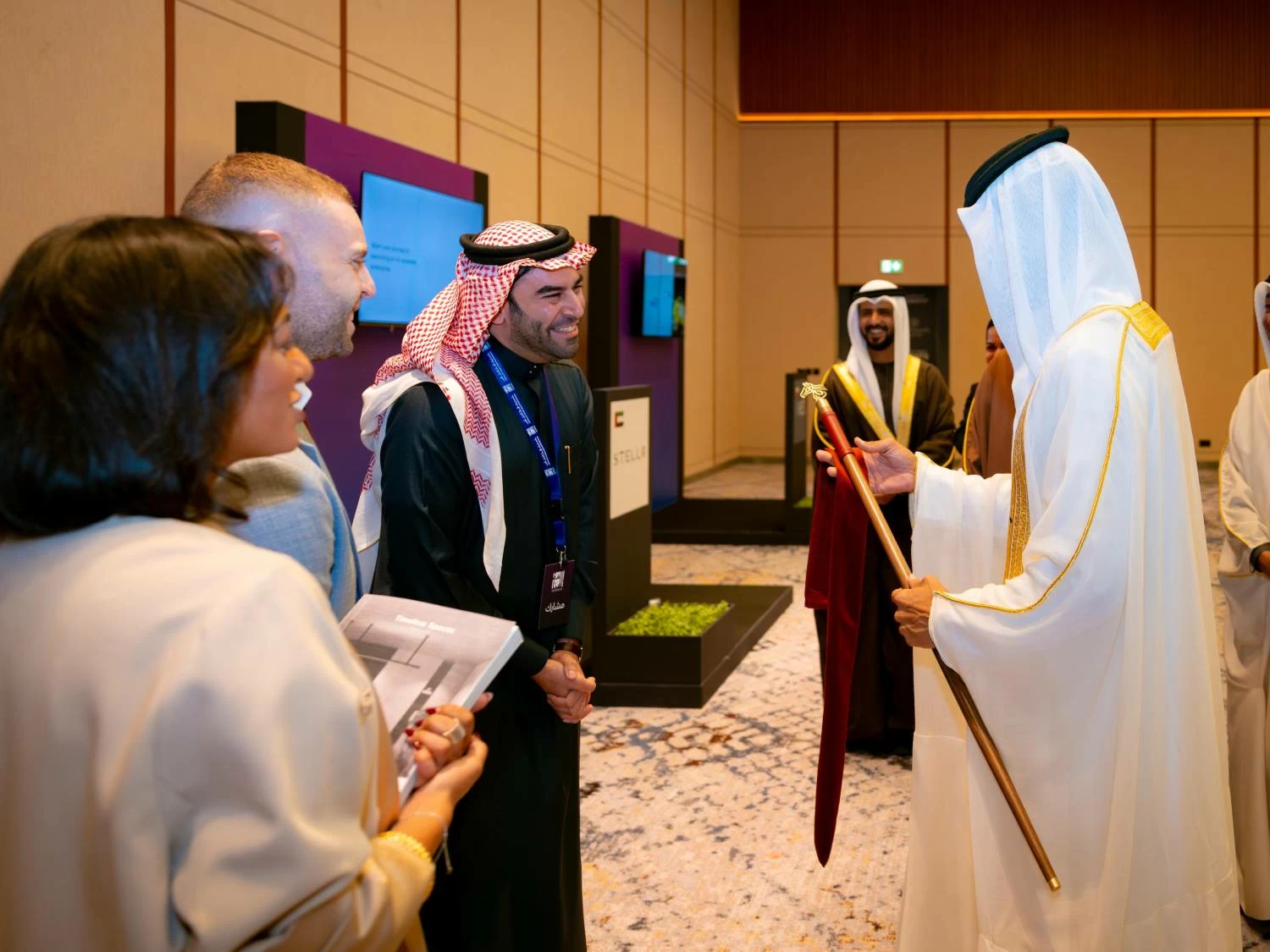 ناصر بن حمد يشهد حفل إعلان المنامة عاصمة رواد الأعمال الشباب العرب