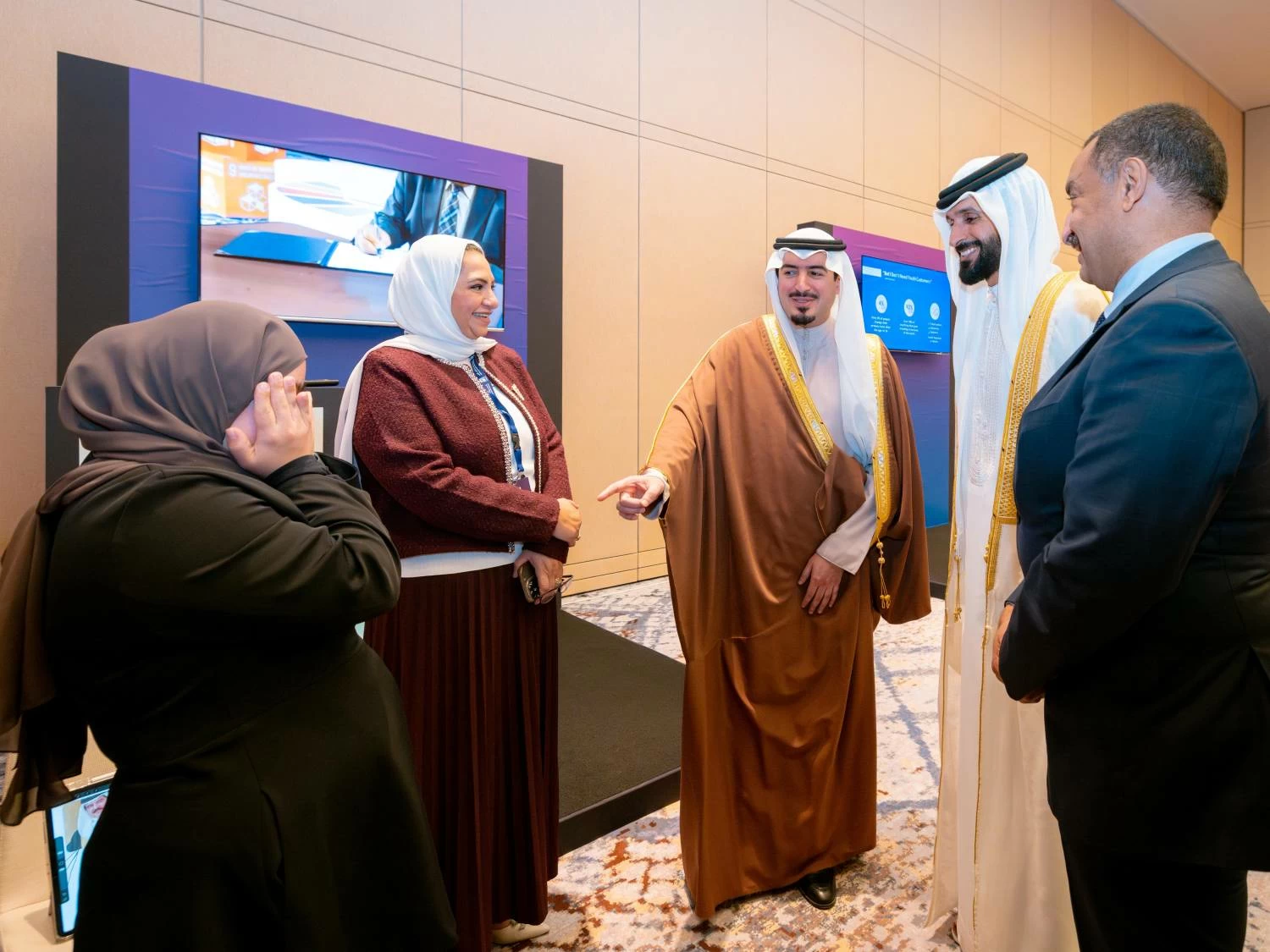 ناصر بن حمد يشهد حفل إعلان المنامة عاصمة رواد الأعمال الشباب العرب