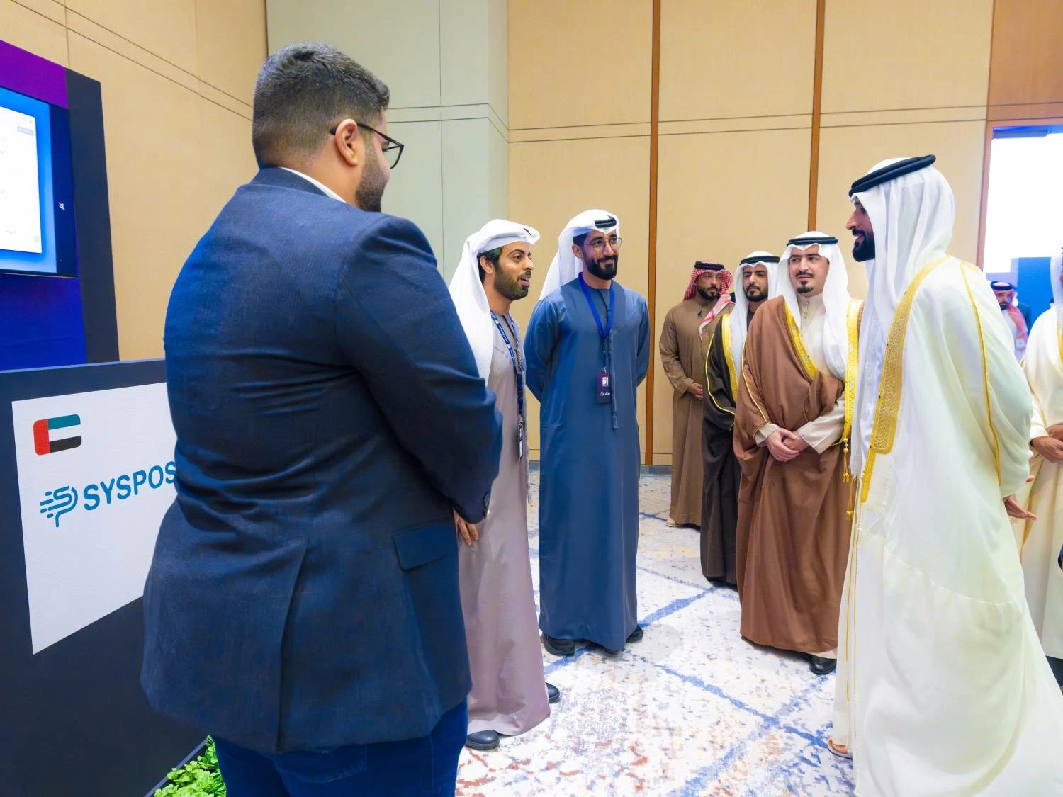 ناصر بن حمد يشهد حفل إعلان المنامة عاصمة رواد الأعمال الشباب العرب