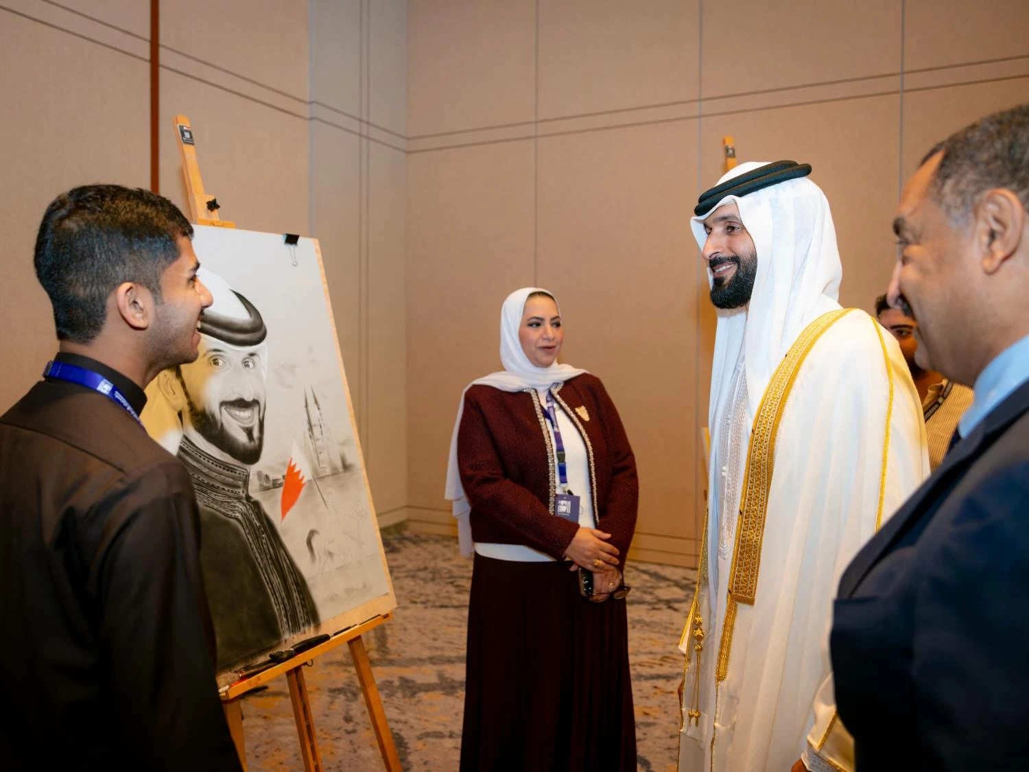 ناصر بن حمد يشهد حفل إعلان المنامة عاصمة رواد الأعمال الشباب العرب