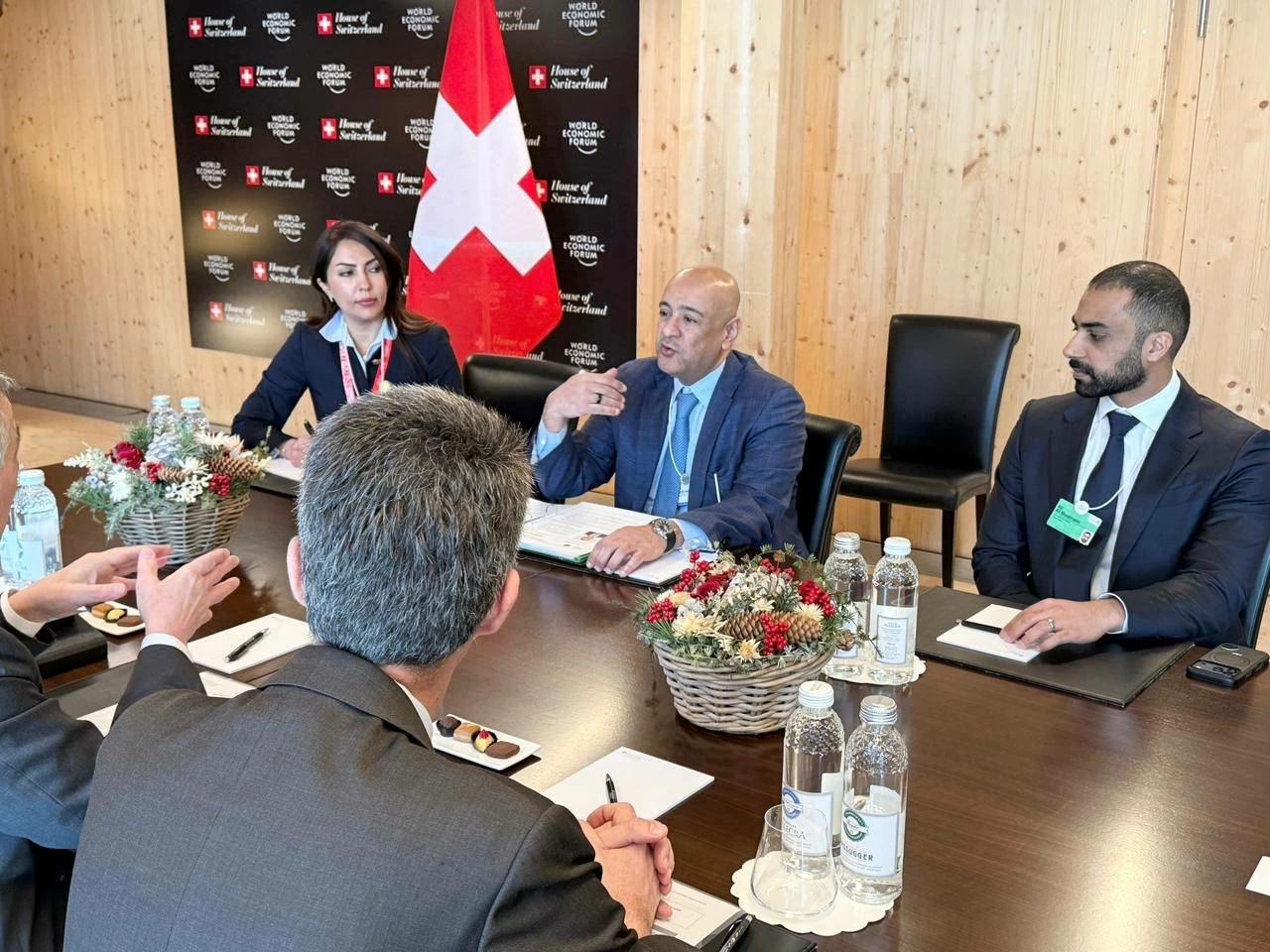 الأمين العام لمجلس التعاون ووزير خارجية سويسرا يوقعان على مذكرة تفاهم لإقامة حوار استراتيجي بين الجانبين