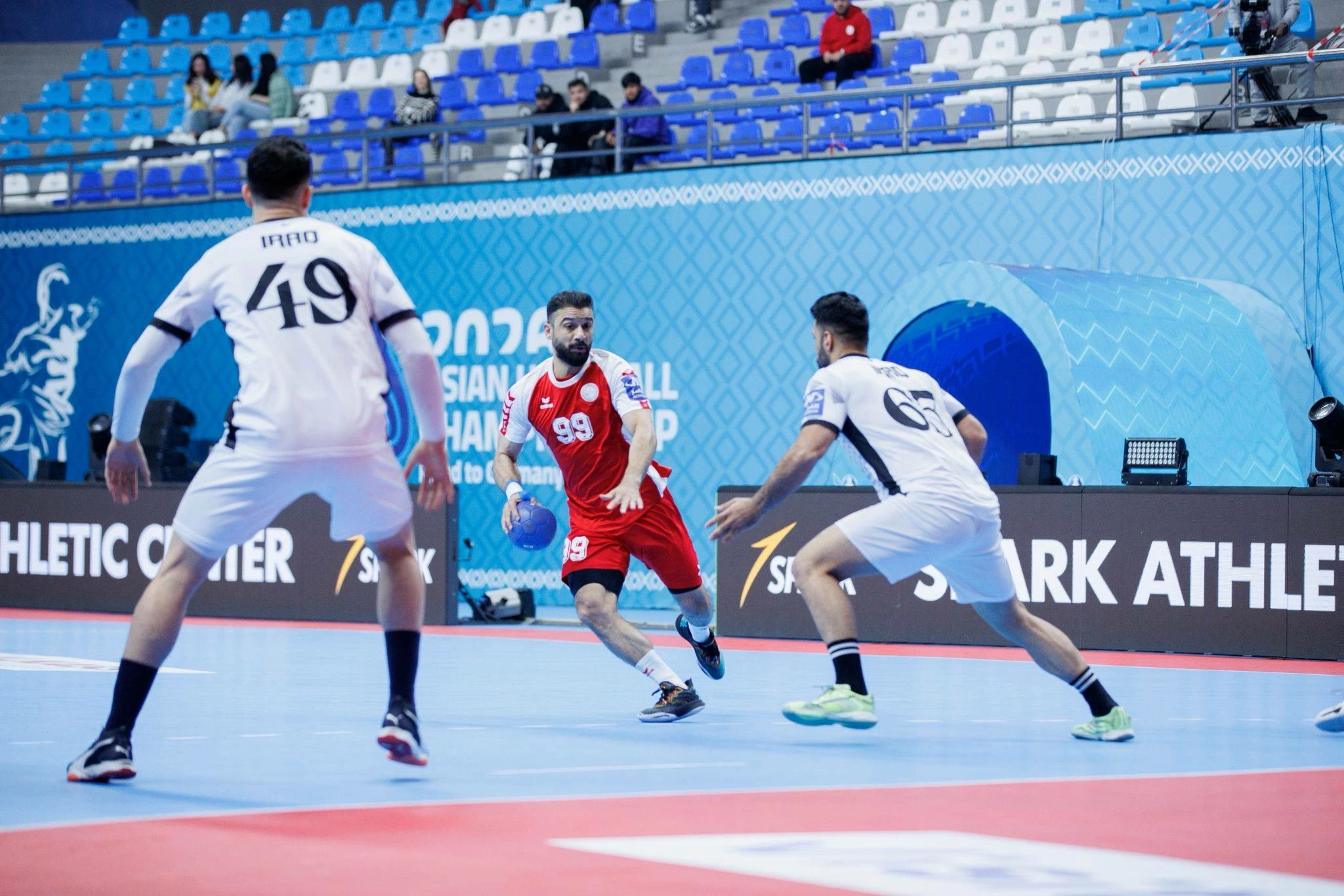 &laquo;المحاربين&raquo; يهزمون أسود الرافدين ويتصدرون مجموعتهم بالعلامة الكاملة