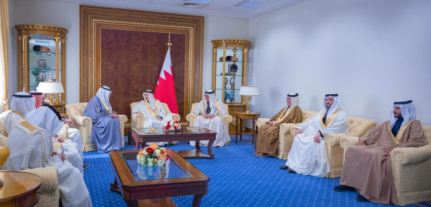 نائب رئيس مجلس الوزراء يلتقي وزير الخارجية الكويتي