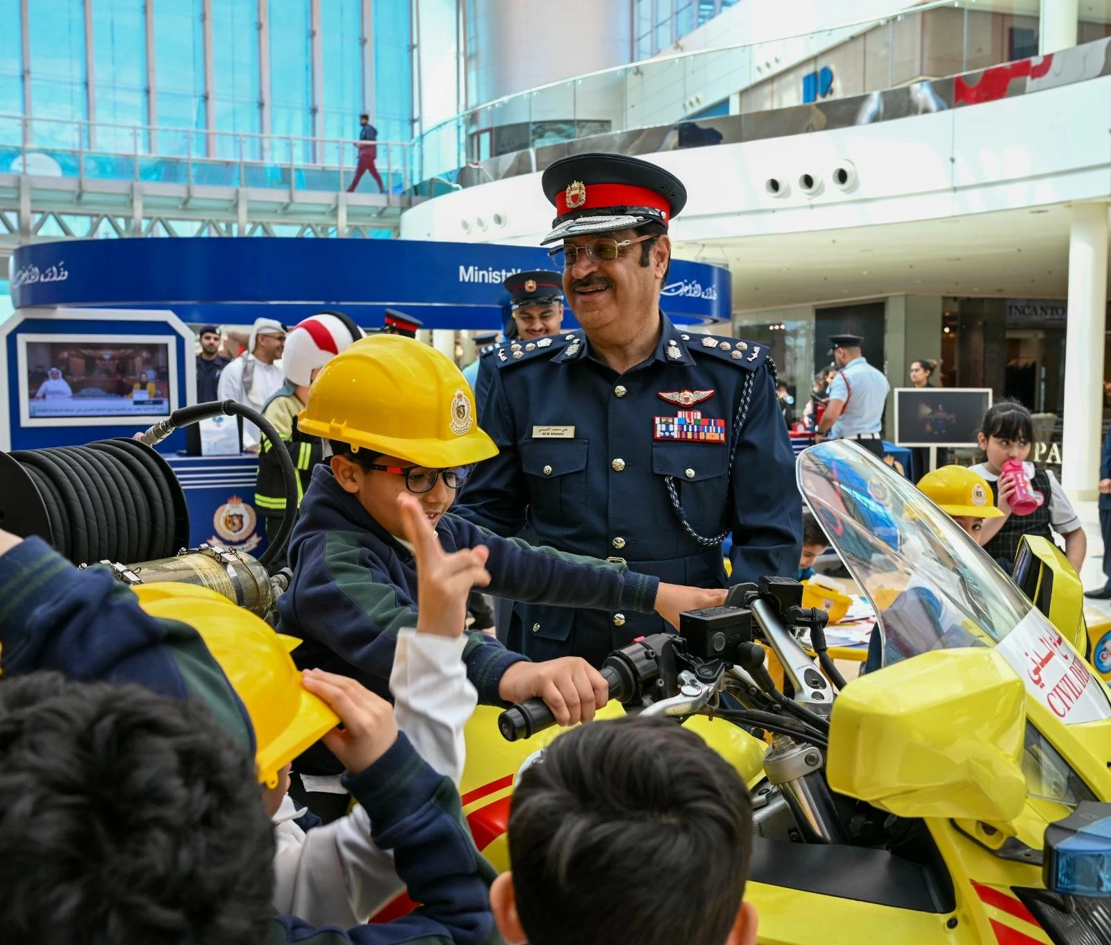 مديرعام الدفاع المدني يحضر افتتاح المنصة التعريفية لخدمات الدفاع المدني