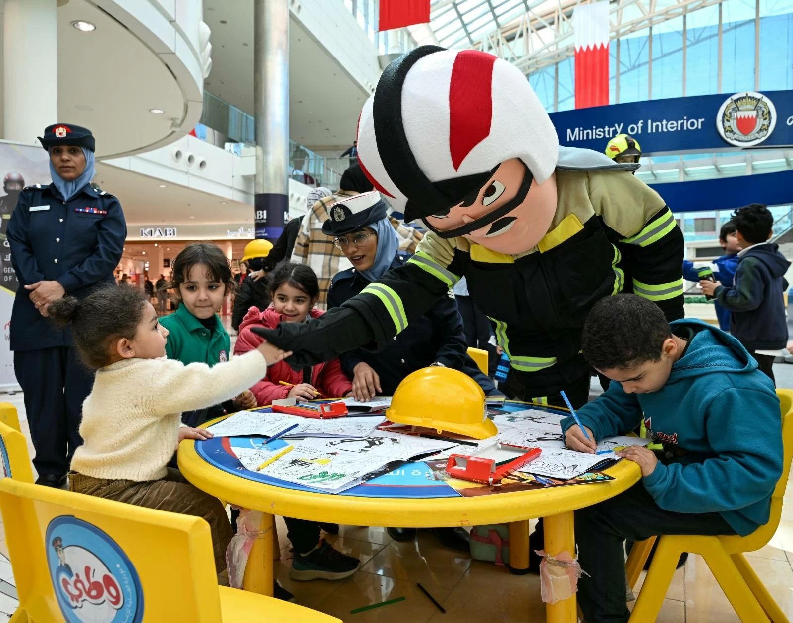 مديرعام الدفاع المدني يحضر افتتاح المنصة التعريفية لخدمات الدفاع المدني