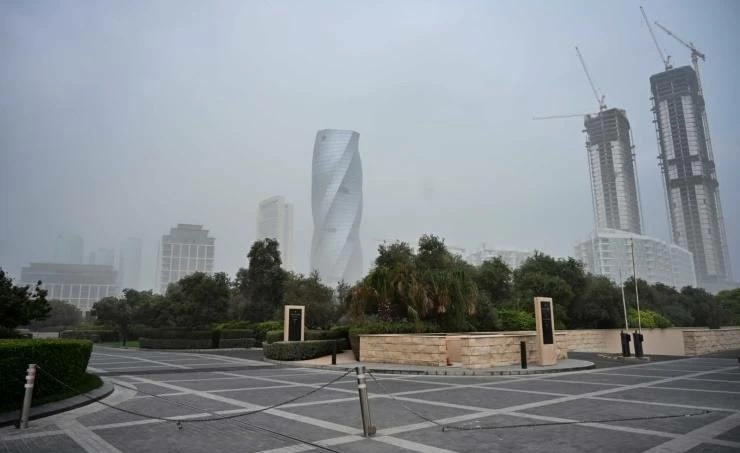 &laquo;الأرصاد&raquo;: أجواء غائمة جزئياً مع فرص لأمطار متفرقة