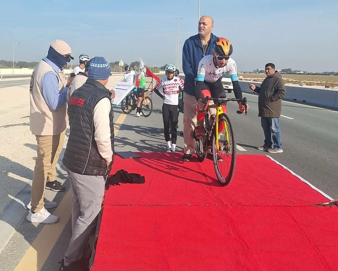 جولة نشطة بدوري خالد بن حمد لجيل الذهب للدراجات