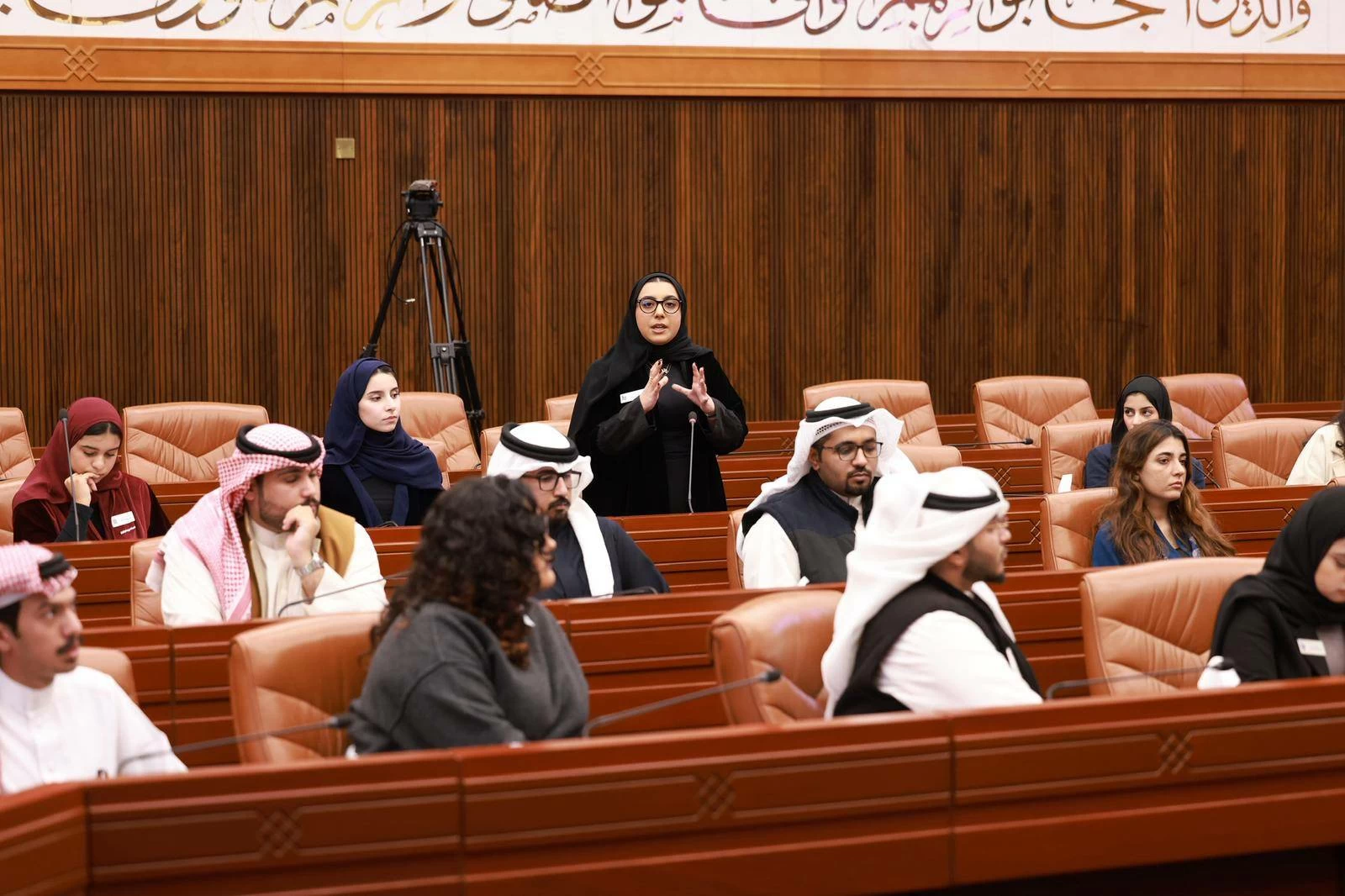 د. الفاضل: الشباب البحريني أصبح شريكًا مؤثرًا في التنمية الوطنية والتطوير الحضاري والديمقراطي