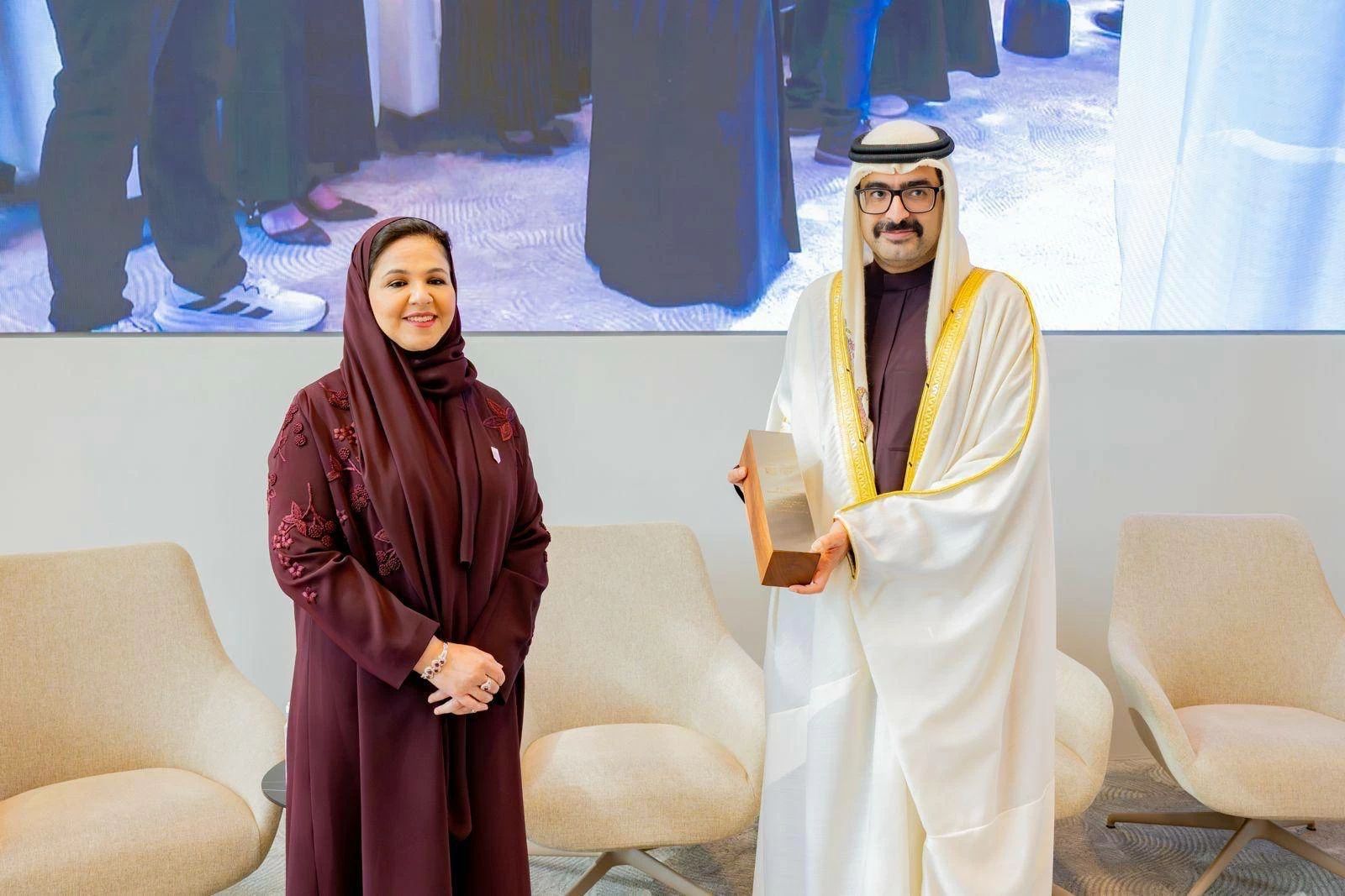 محافظ الجنوبية يحضر منتدى quot;رايات الوطنquot; لتعزيز جاهزية الخريجين لسوق العمل 