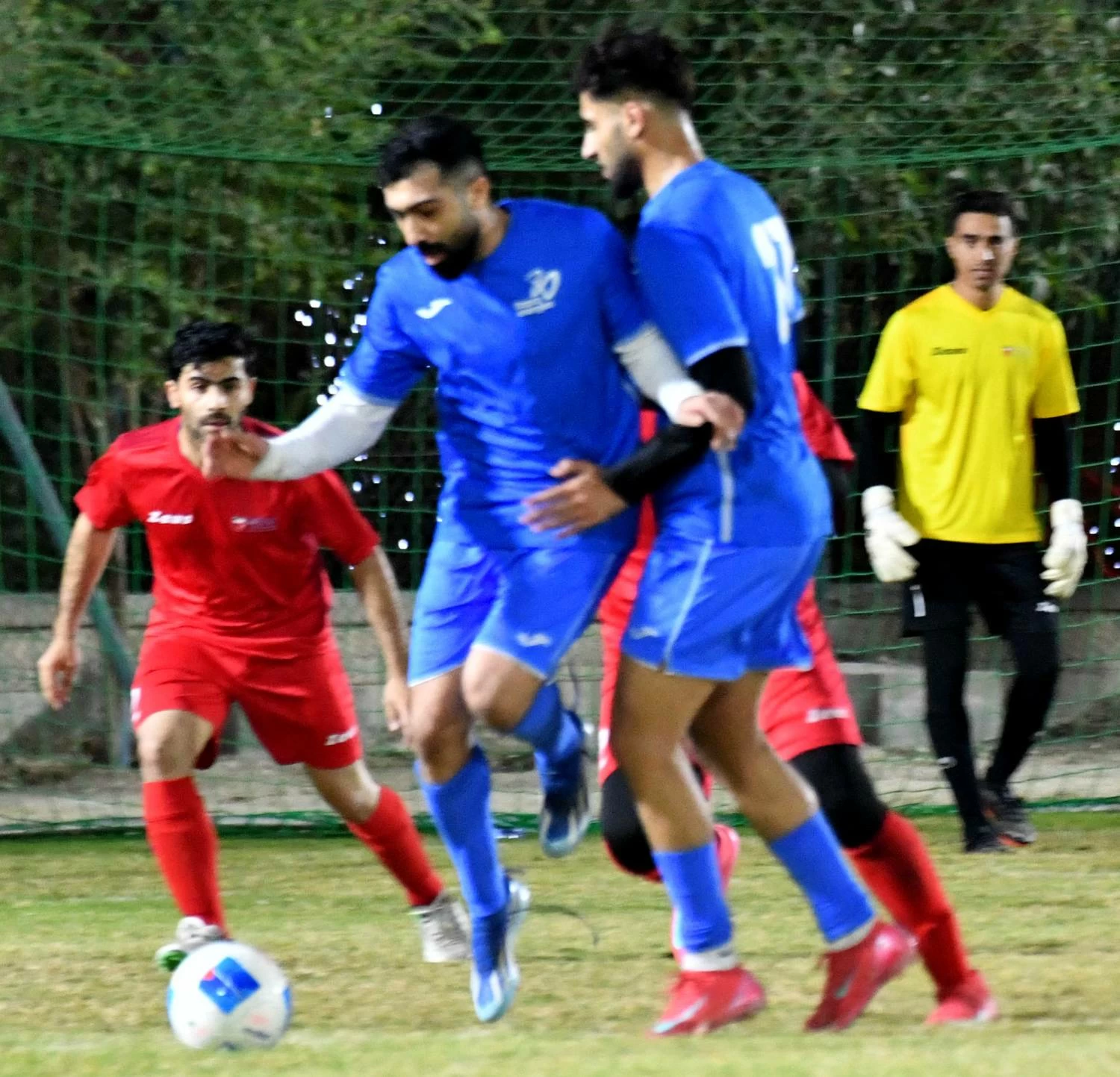 بابكو إنرجيز والكهرماء في مواجهة تحديد المسار في دوري الشركات الكروي 